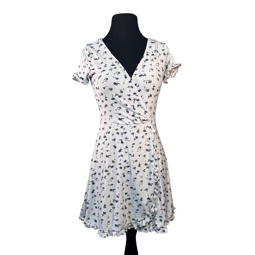 Floral Print Wrap Dress By Rue21 With Ruffled Hem & Sleeves  Size S